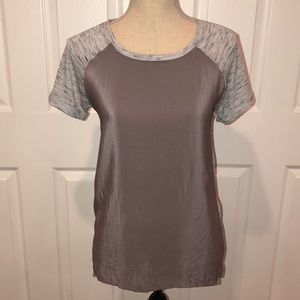 Silk front roll sleeve tee